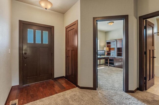 Photo - 6683 N Madellaine Dr