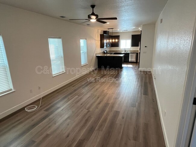 Photo - 5078 Palisade Ave