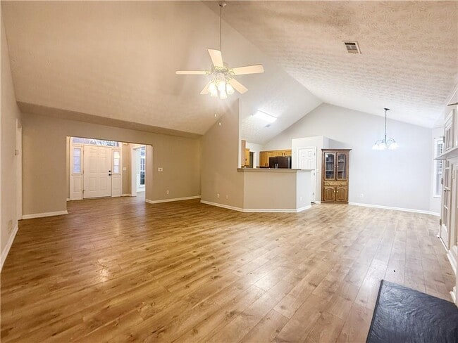 Photo - 5555 Grove Place Crossing SW