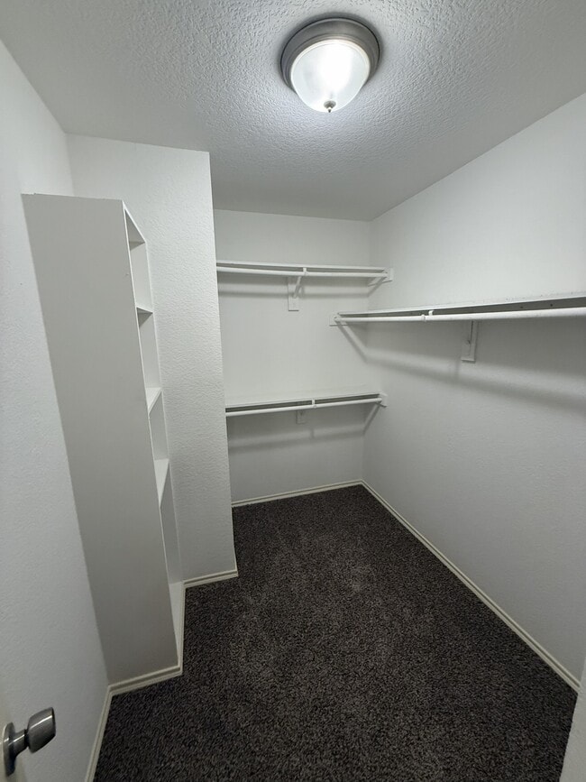 Photo - 1936 Encino Dr