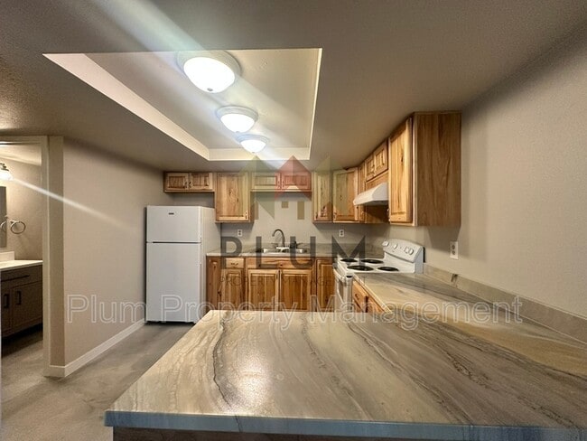 809 Bulwer St Unit D