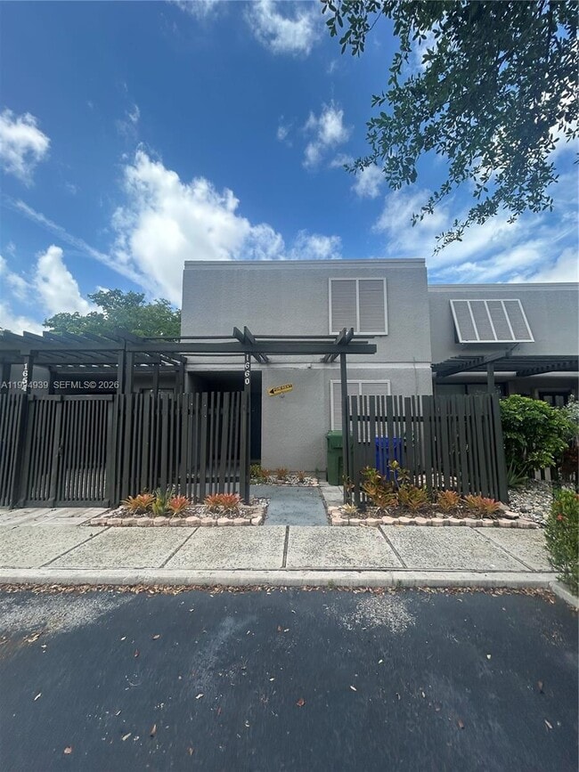 Building Photo - 1660 NW 113th Way