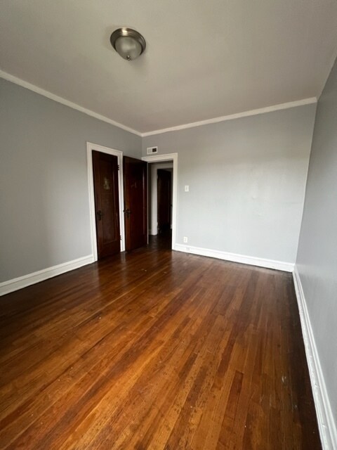 Photo - 8038 S Maryland Ave Unidad 2