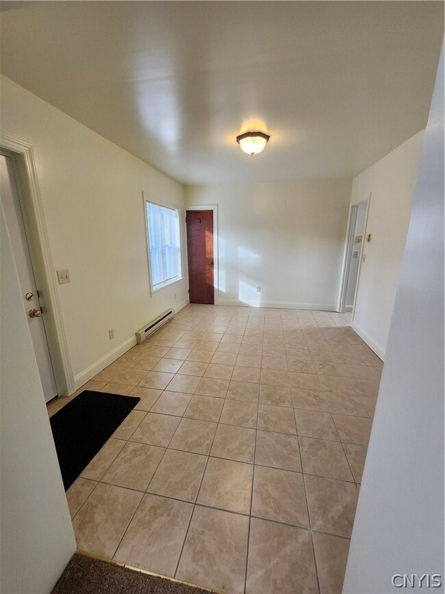 Photo - 2 Highland St