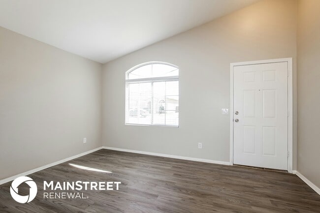 Photo - 11060 W Lane Ave