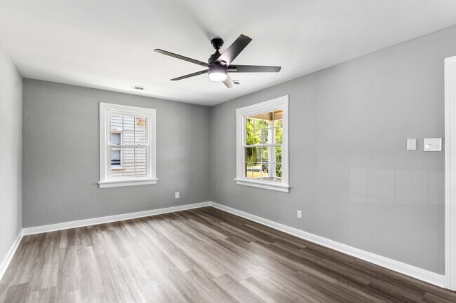 Photo - 1411 National St