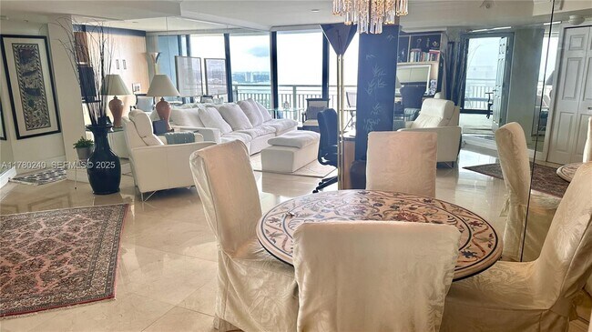 Photo - 3000 N Ocean Dr Unidad 38G