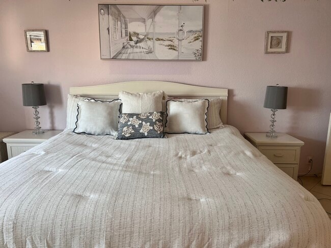 Photo - 255 Dolphin Point Unit 1010