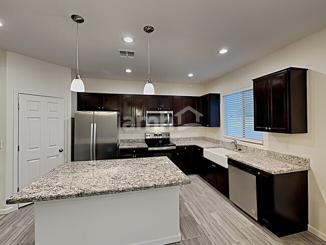 Photo - 1709 E Primavera Way