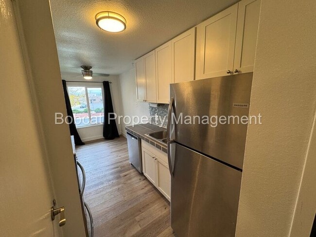 Photo - 400 S Saliman Rd Unidad #18 C