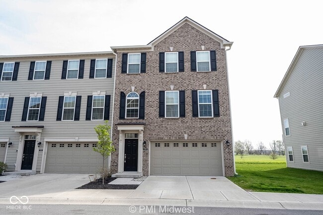 Photo - 7278 Zanesville Rd Townhome