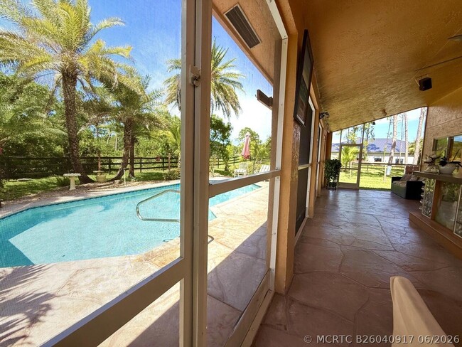Photo - 14765 Northlake Blvd