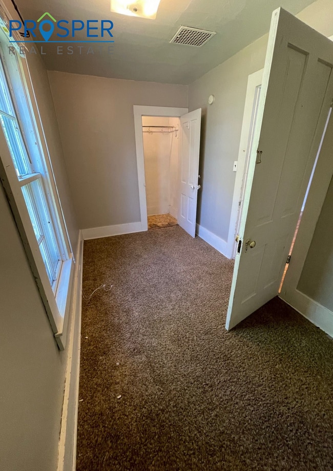 Building Photo - CH828X Unit CH830X Rental