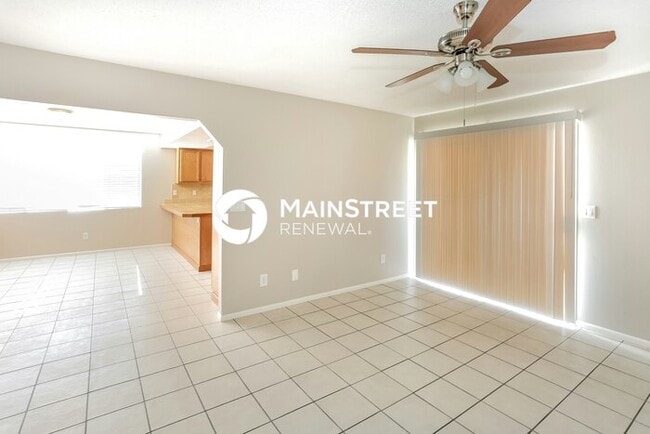 Photo - 3 Bedroom Pet-Friendly Home in Peoria, AZ with Main Street Renewal