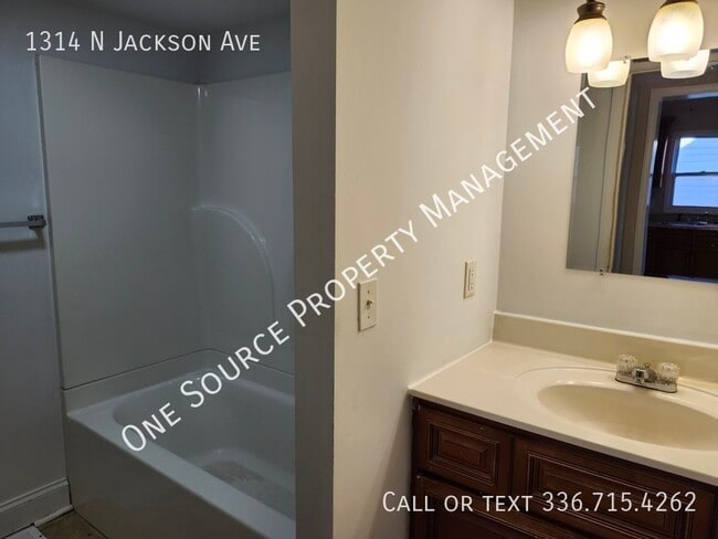 Photo - 1314 N Jackson Ave