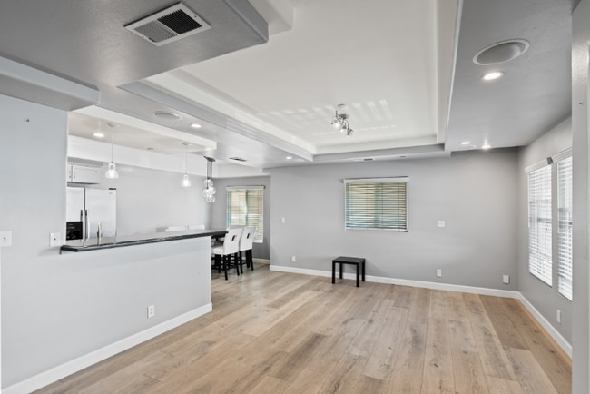 Photo - 108 Balbach St