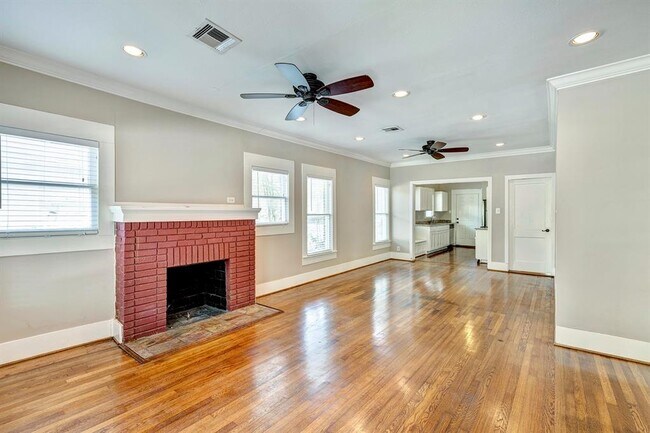 Photo - 1236 W Gray St