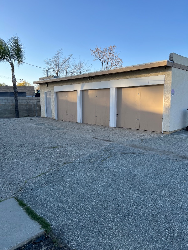 Photo - 350 Brown St Unidad 2