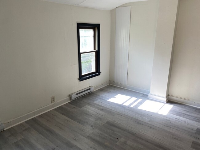 Photo - 1714 W Pardee St Unit Upper