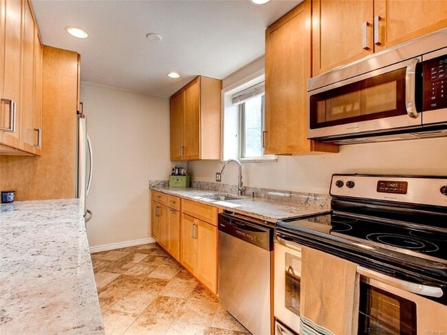 Photo - 1243 N Washington St Apartment