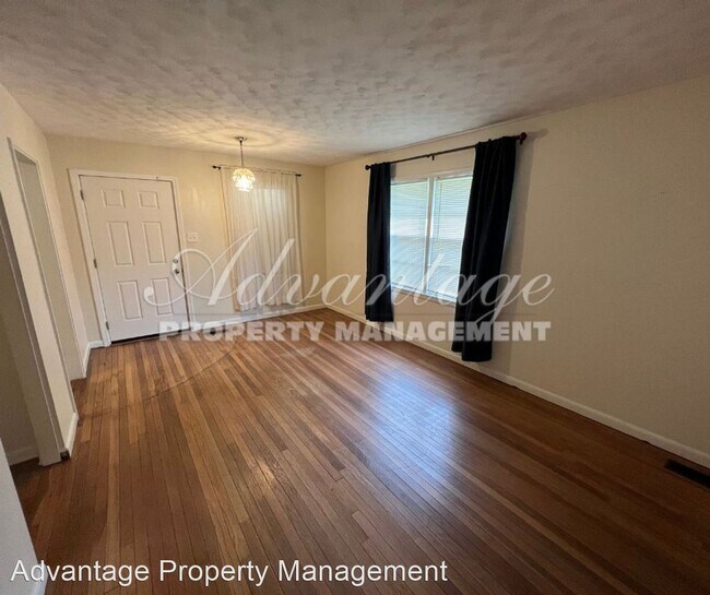 Photo - 3 br, 2 bath House - 3284 Ashland St.