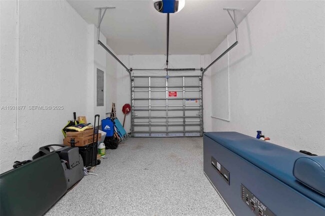 Photo - 20544 NE 5th Pl