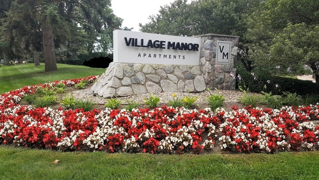 Summer Scents Score - Village Manor of Oxford Apartments