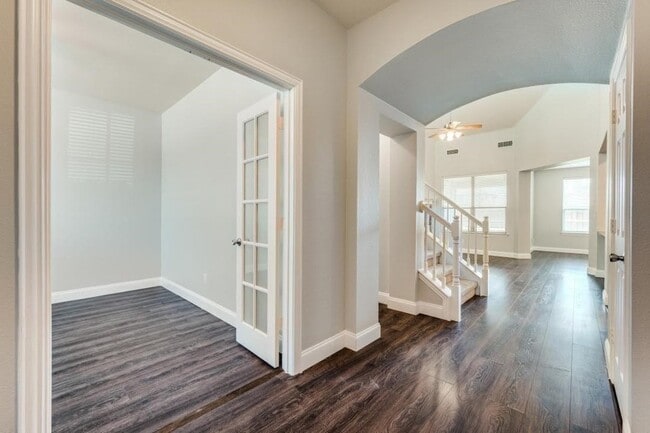 Photo - 1721 Shoebill Dr