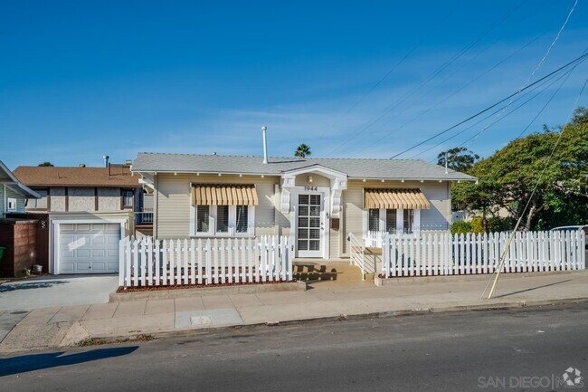 Building Photo - 1944 29th St Rental