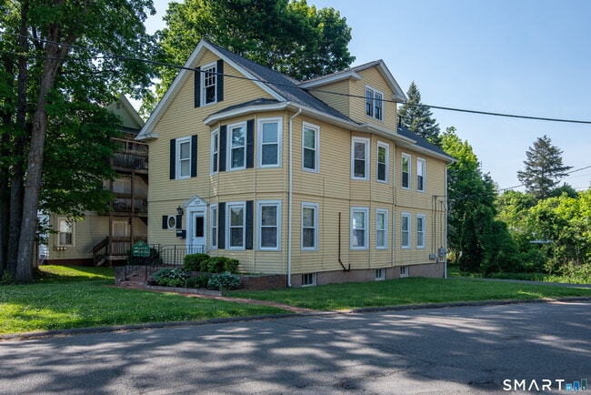 Photo - 333 E Center St