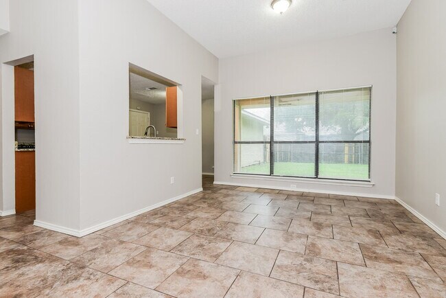 Photo - 2310 Shadyoaks Ln