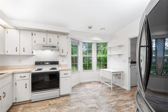 Photo - Oak Run Home For Rent!