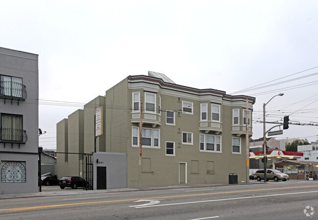 2330-2346 Seventeenth Street