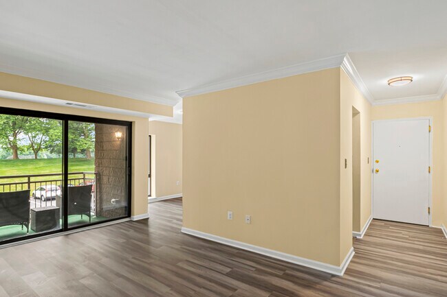 Photo - 6007 Majors Ln
