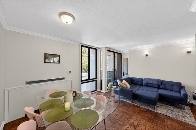 Photo - 429 N St SW