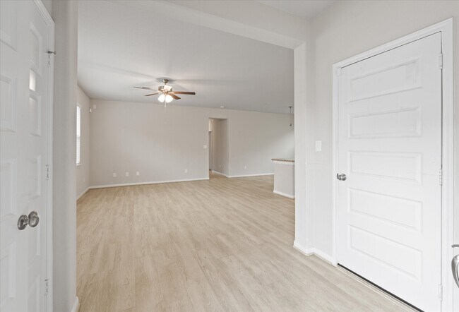 Photo - 5308 CJ Walker Ln