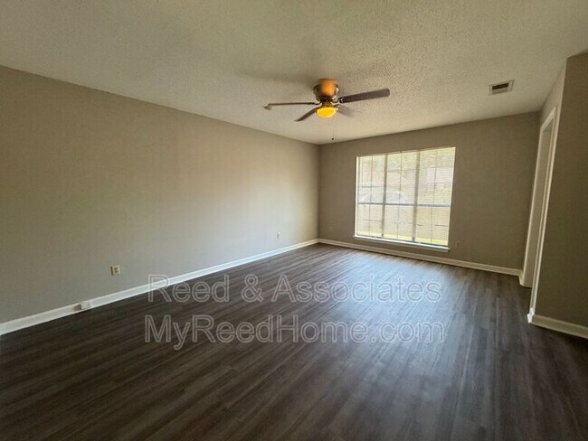 Photo - 3440 Keokee Cove