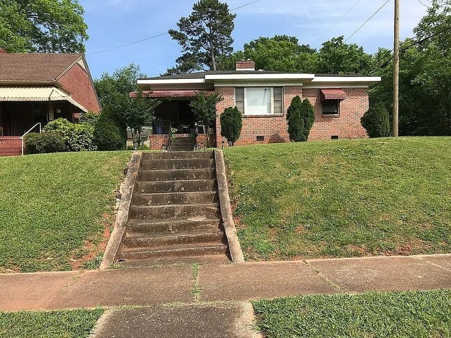 Building Photo - 8513 4th Ave S