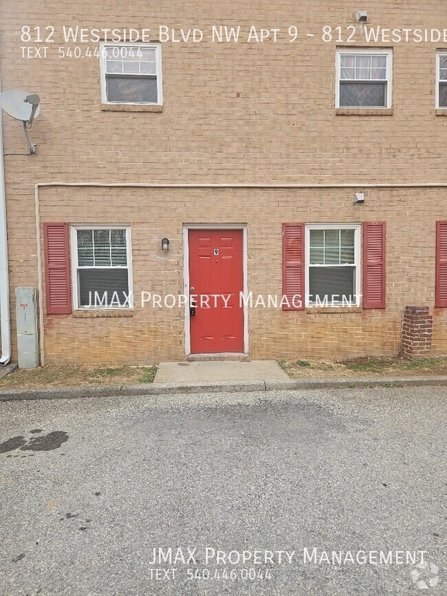 Building Photo - This property has a no security deposit op... Unit 812 Westside Blvd NW Apt 9