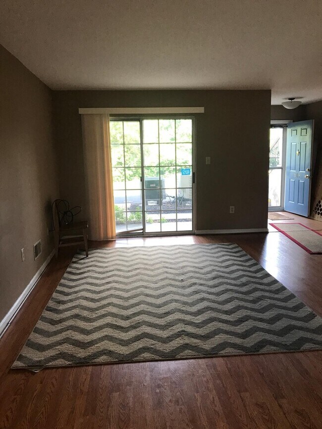 804 Christopher Dr Unit 1
