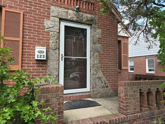 Photo - 123 Nugent St