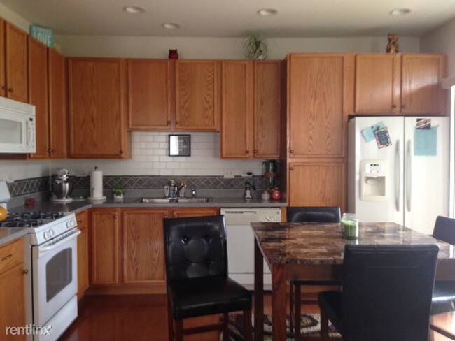 Photo - 3 br, 2.5 bath Condo - 396 Bluegrass Parkway