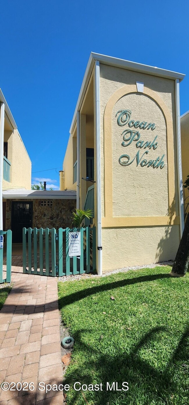 Building Photo - 310 Taylor Ave Unit C14