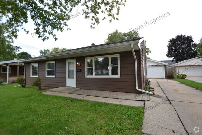 Building Photo - 2215 Webster Ave Rental