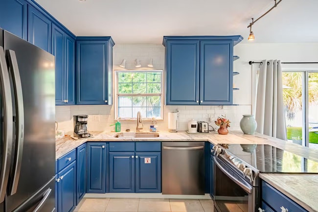 Photo - 3218 1st St S