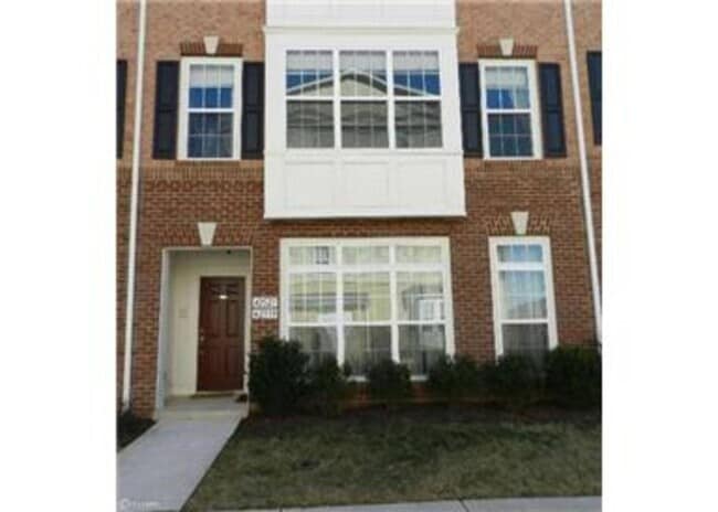 Building Photo - 42519 Highgate Ter Unit Highgate Rental
