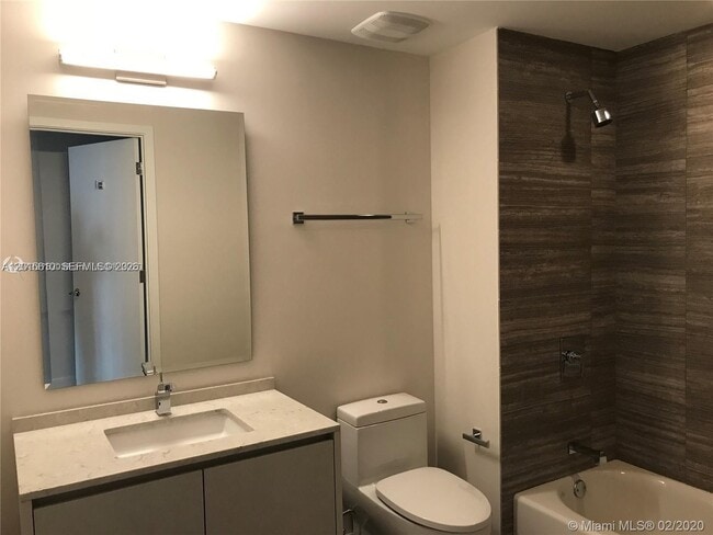 Photo - 1010 Brickell Ave Unit 2810