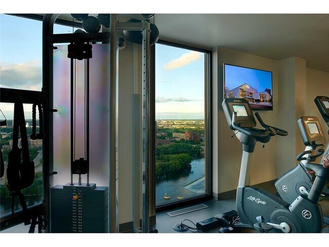 Photo - 111 S Marquette Ave Unidad 911