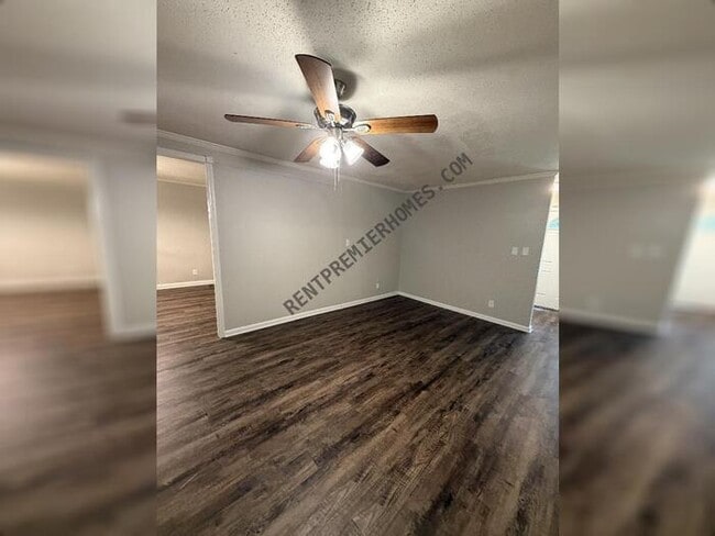 Photo - 1710 Cedarhurst Dr