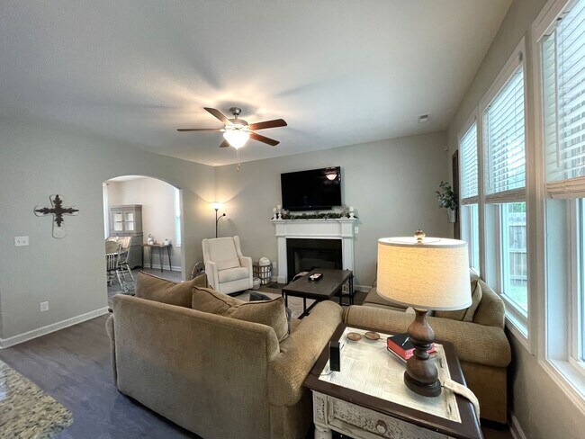Photo - Cul-de-Sac, Spacious, and Comfort in a Prime Coastal Location